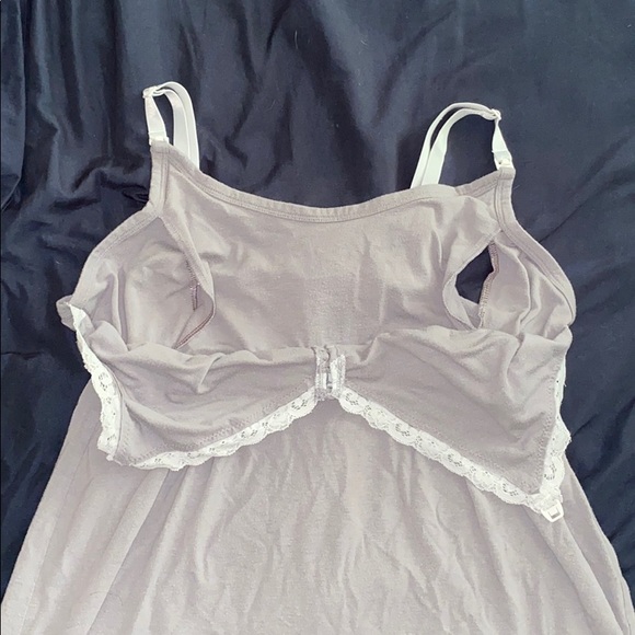 Gray pumping tank top - Picture 2 of 3